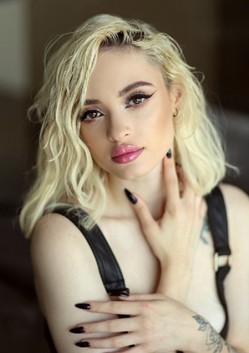 Индивидуалка СПб Виктория Блондинка c 2 размером груди у метро Площадь Восстания Санкт-Петербург Фото-5