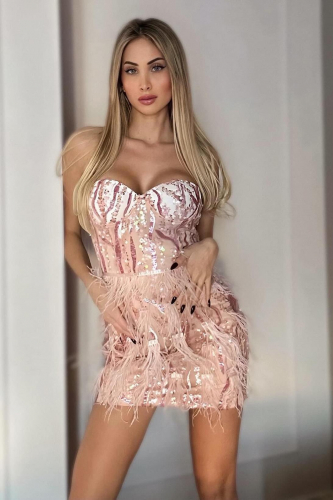 Проститутка Питерa Настя +7(981)136-33-84