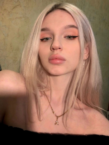 Индивидуалка СПб Алиса Блондинка c 2 размером груди у метро Купчино Санкт-Петербург Фото-2